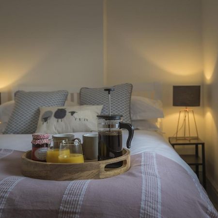 Finest Retreats - Tegannedd - Luxury Grade II Listed Cottage With Hot Tub Ffestiniog Eksteriør bilde